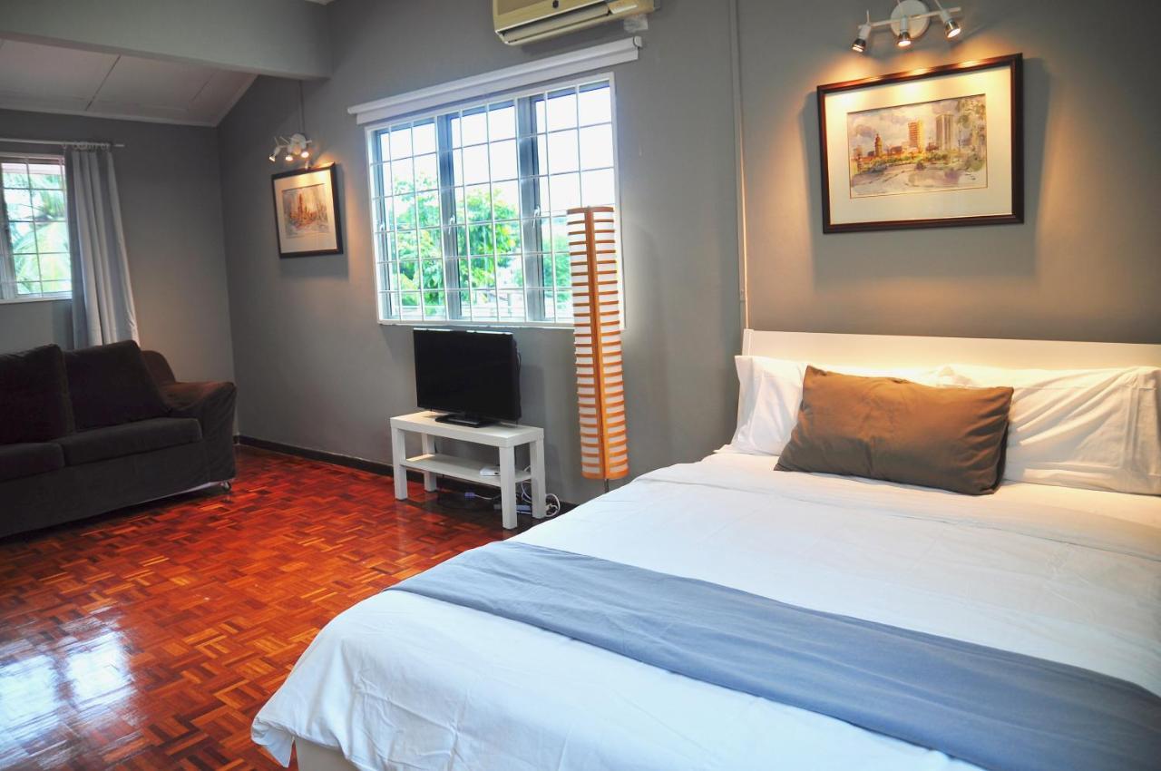 Grayhaus Spacious Bungalow & Garden Villa - Ss3 Petaling Jaya, Near Sunway - Stay Only No Events Extérieur photo